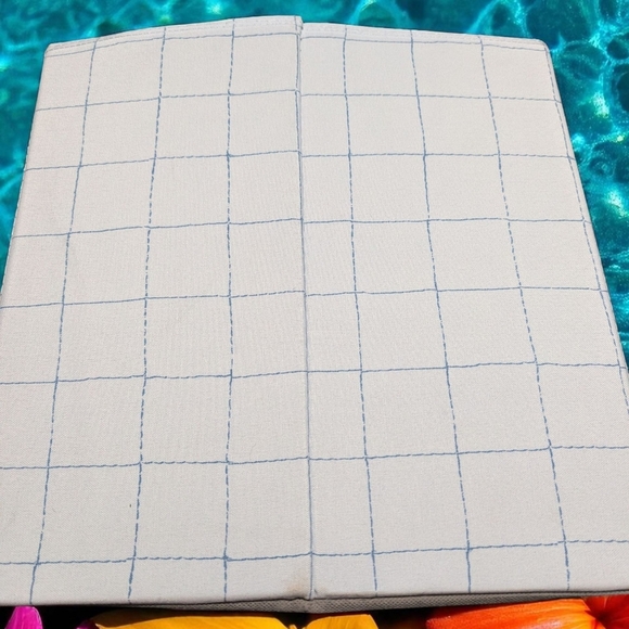 Brightroom™ 13" x 13" Fabric Bin  (EUC) - Picture 3 of 11